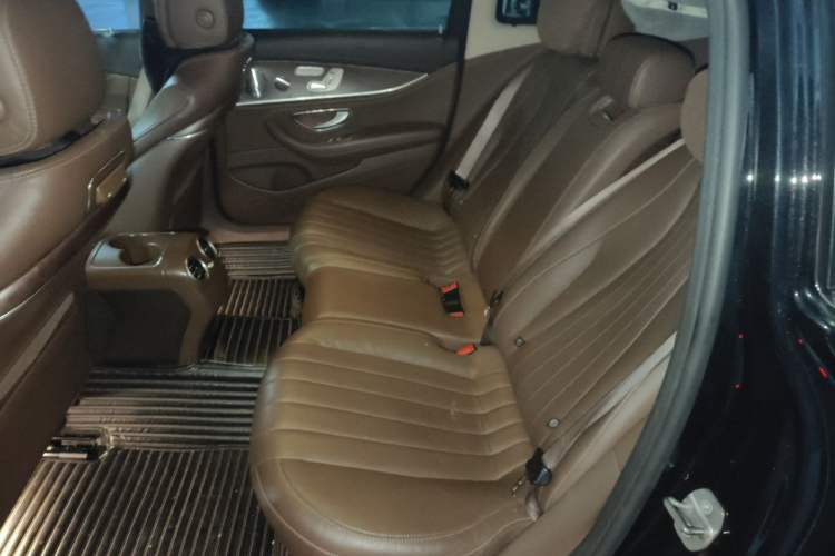 Used Mercedes-Benz E-Class 2020 Restyled E 300 L Exclusive Edition Left Rear Seat