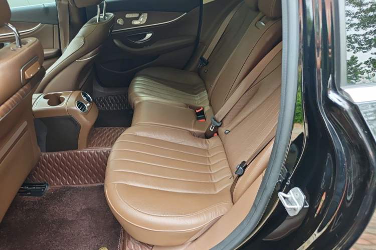 Used Mercedes-Benz E-Class 2020 Restyled E 300 L Exclusive Edition Left Rear Seat