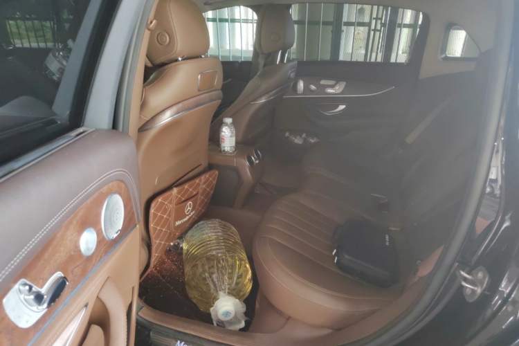 Used Mercedes-Benz E-Class 2020 Restyled E 300 L Exclusive Edition Left Rear Seat