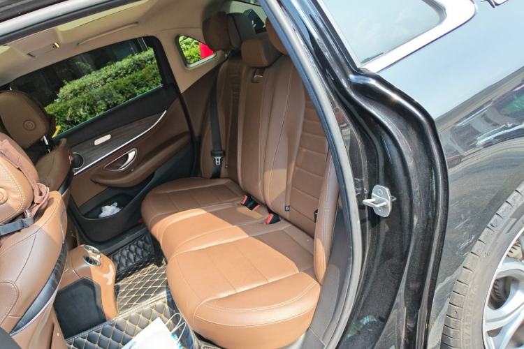 Used Mercedes-Benz E-Class 2020 Restyled E 300 L Sporty and Stylish Edition Left Rear Seat