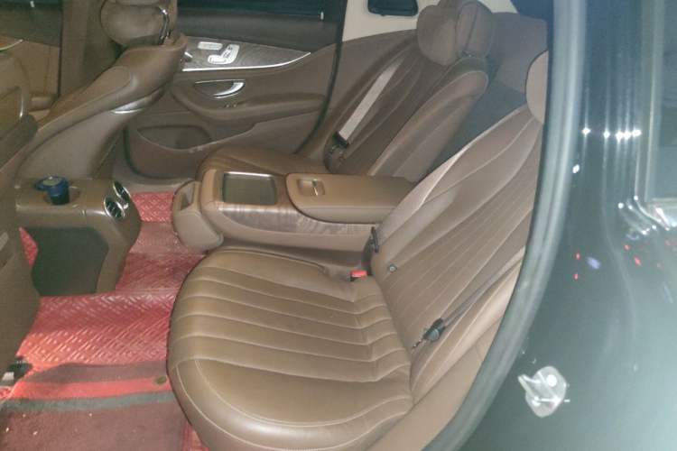 Used Mercedes-Benz E-Class 2020 Restyled E 300 L Exclusive Edition Left Rear Seat