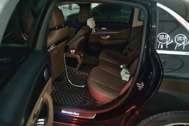 Used Mercedes-Benz E-Class 2020 E 260 L Sport Edition Left Rear Seat