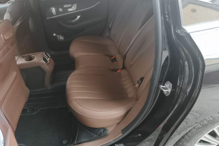 Used Mercedes-Benz E-Class 2020 Restyled E 300 L Exclusive Edition Left Rear Seat