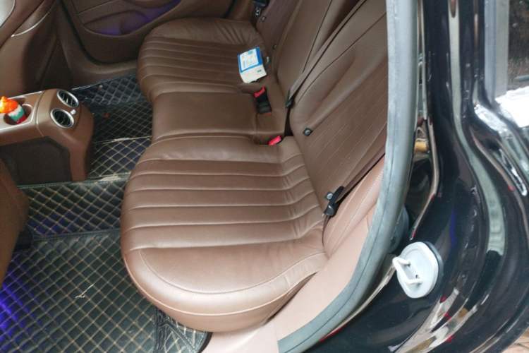 Used Mercedes-Benz E-Class 2020 Restyled E 300 L Exclusive Edition Left Rear Seat