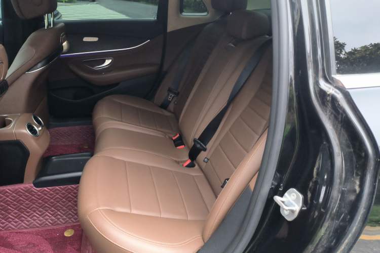 Used Mercedes-Benz E-Class 2020 E 300 L Sporty and Stylish Model Left Rear Seat