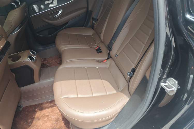 Used Mercedes-Benz E-Class 2020 E 300 L Sport Luxury Edition Left Rear Seat
