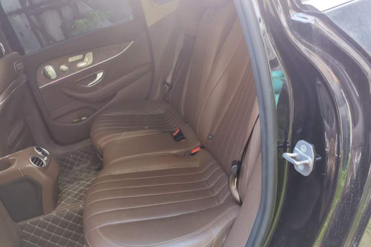 Used Mercedes-Benz E-Class 2020 Restyled E 300 L Exclusive Edition Left Rear Seat
