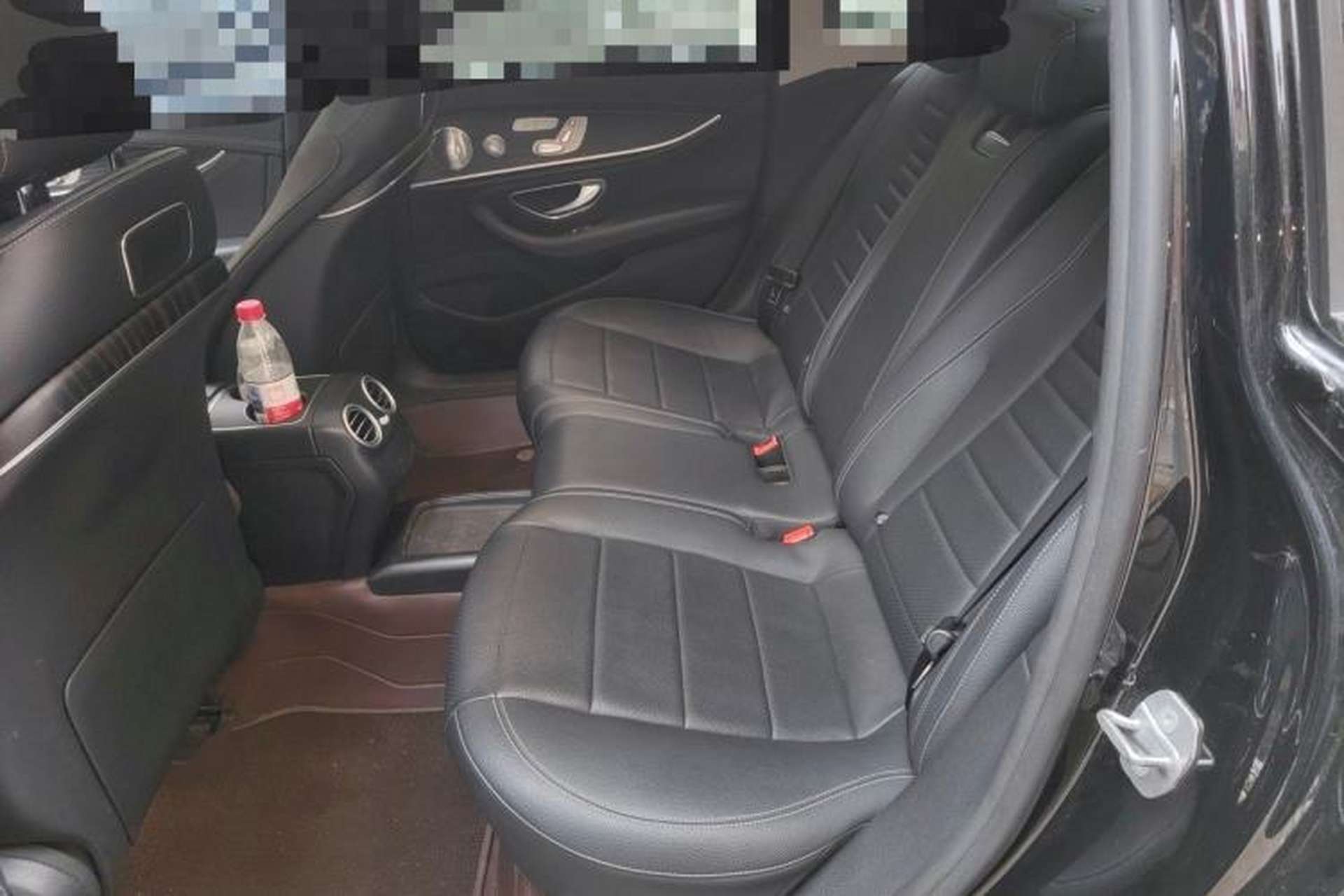 Used Mercedes-Benz E-Class 2020 E 300 L Sport Luxury Edition Left Rear Seat