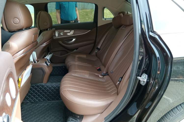 Used Mercedes-Benz E-Class 2020 Restyled E 300 L Exclusive Edition Left Rear Seat