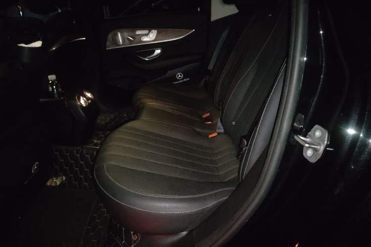 Used Mercedes-Benz E-Class 2020 Restyled E 300 L Exclusive Edition Left Rear Seat