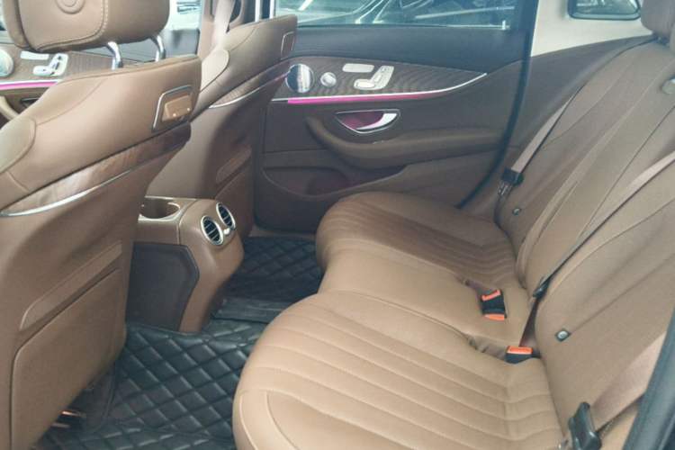 Used Mercedes-Benz E-Class 2020 Restyled E 300 L Exclusive Edition Left Rear Seat