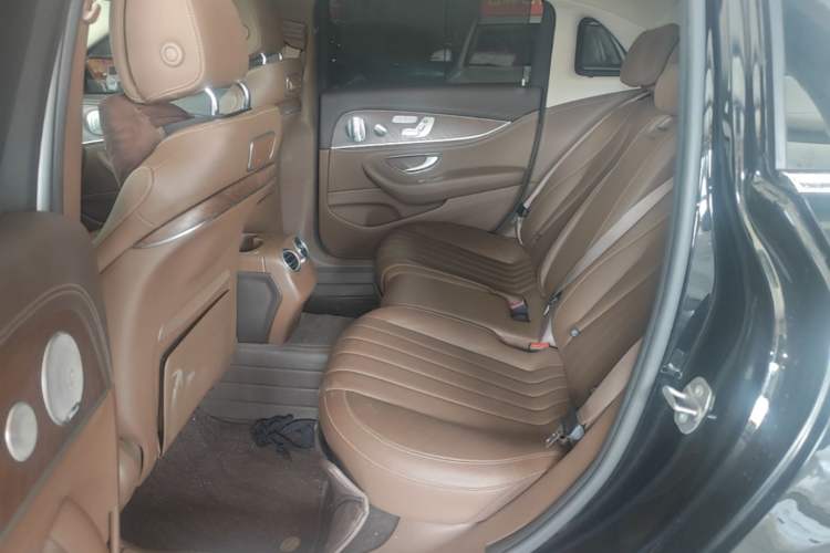 Used Mercedes-Benz E-Class 2020 Restyled E 300 L Exclusive Edition Left Rear Seat