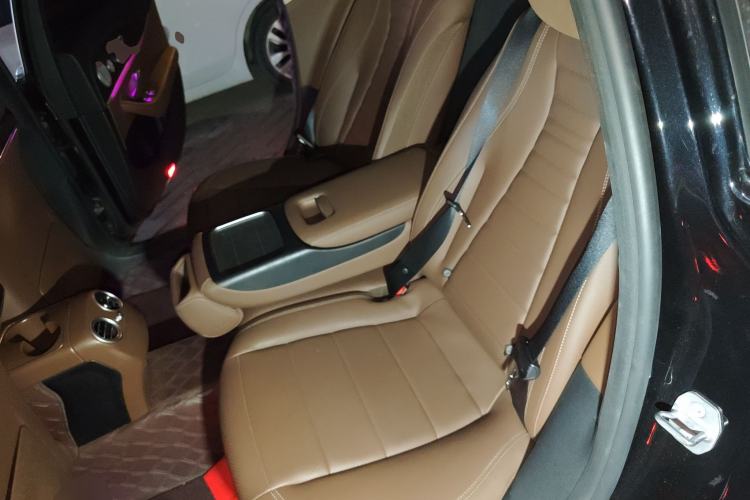 Used Mercedes-Benz E-Class 2020 Restyled E 300 L Sport Exclusive Edition Left Rear Seat
