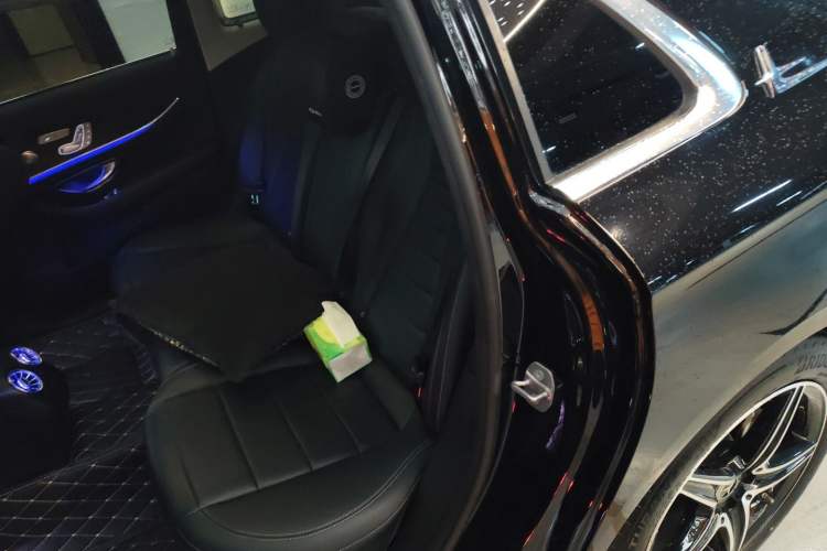 Used Mercedes-Benz E-Class 2020 Restyled E 300 L Sport Exclusive Edition Left Rear Seat