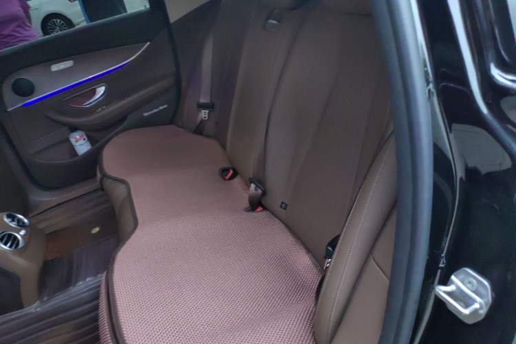 Used Mercedes-Benz E-Class 2020 E 260 L 4MATIC Left Rear Seat
