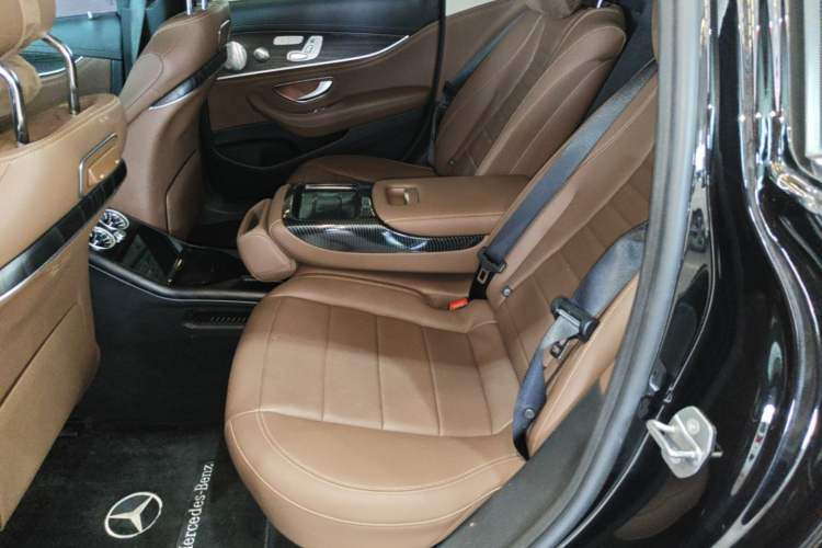 Used Mercedes-Benz E-Class 2020 E 300 L Sport Luxury Edition Left Rear Seat
