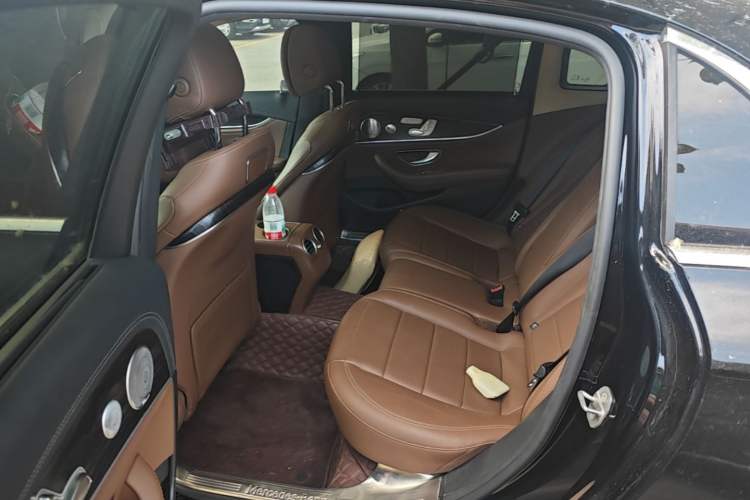 Used Mercedes-Benz E-Class 2020 Restyled E 300 L Sport Exclusive Edition Left Rear Seat