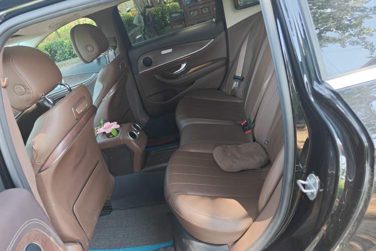 Used Mercedes-Benz E-Class 2020 E 300 L Stylish Model Left Rear Seat
