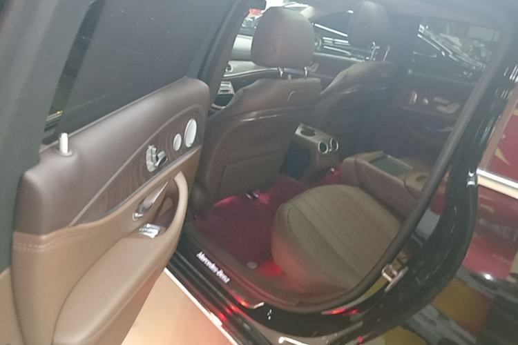 Used Mercedes-Benz E-Class 2020 Restyled E 300 L Exclusive Edition Left Rear Seat