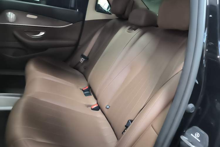 Used Mercedes-Benz E-Class 2020 E 300 L Stylish Model Left Rear Seat