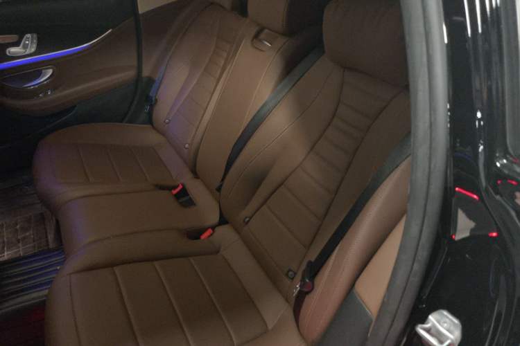 Used Mercedes-Benz E-Class 2020 Restyled E 300 L Sport Exclusive Edition Left Rear Seat