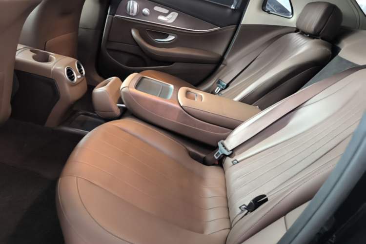 Used Mercedes-Benz E-Class 2020 E 300 L Luxury Model Left Rear Seat