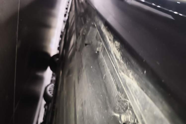 Used Mercedes-Benz E-Class 2020 Facelift E 260 L Sport Edition Left Side Sill