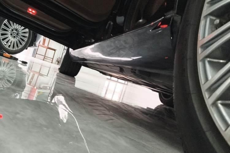 Used Mercedes-Benz E-Class 2020 Restyled E 300 L Exclusive Edition Left Side Sill