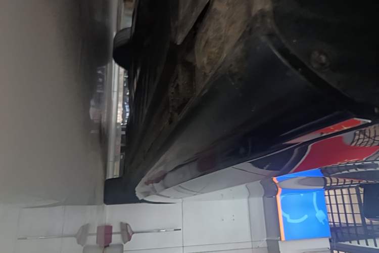 Used Mercedes-Benz E-Class 2020 Restyled E 300 L Exclusive Edition Left Side Sill