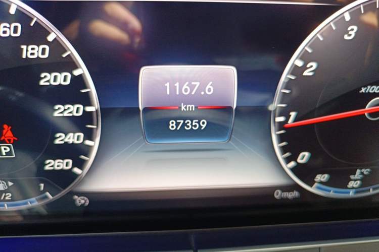 Used Mercedes-Benz E-Class 2020 Restyled E 300 L Sporty and Stylish Edition Odometer Close Up