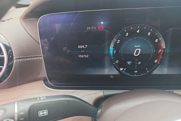 Used Mercedes-Benz E-Class 2020 Facelift E 300 L Stylish Edition Odometer Close Up