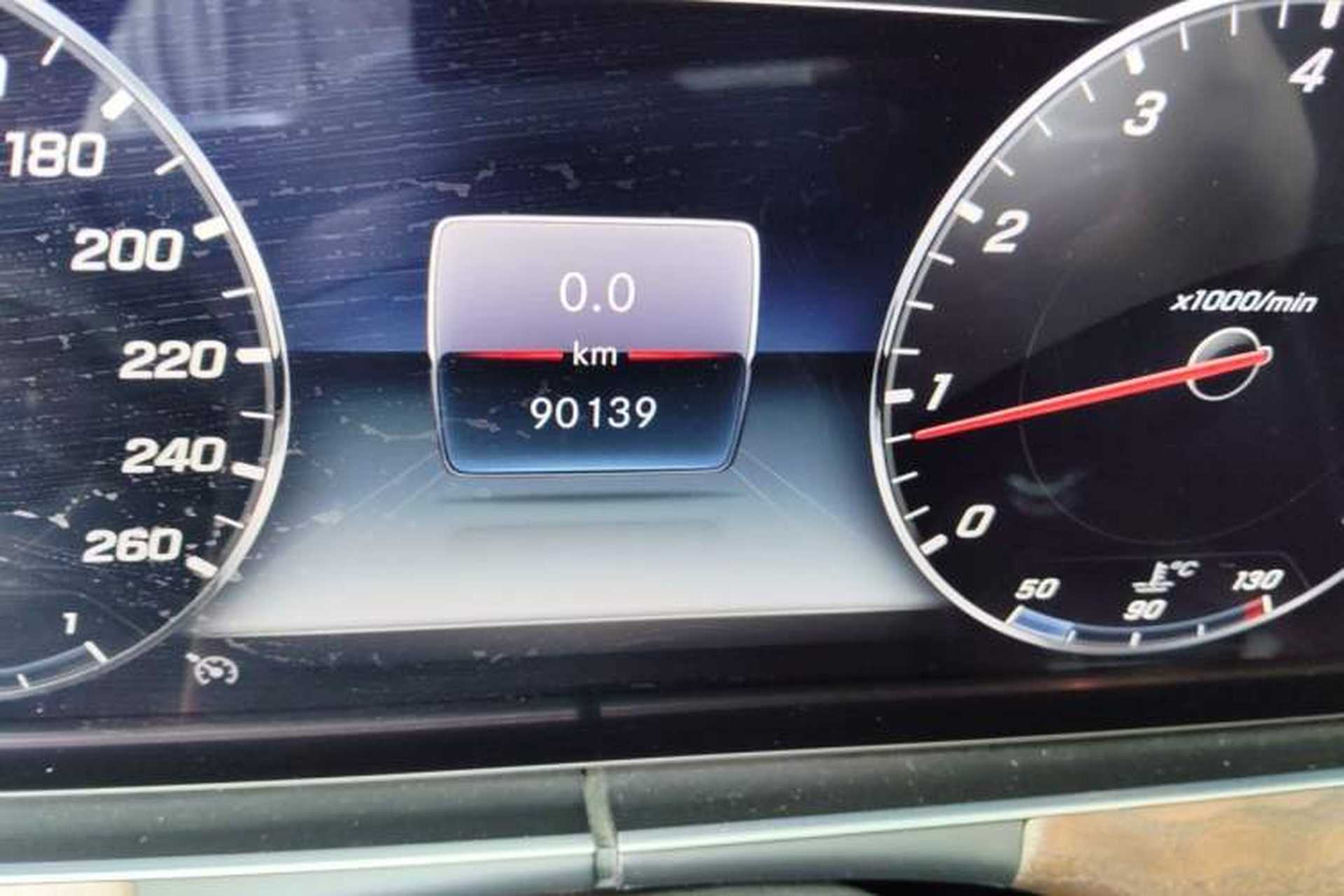 Used Mercedes-Benz E-Class 2020 Facelift E 300 L Stylish Edition Odometer Close Up