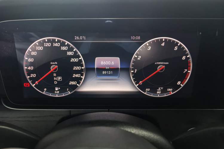 Used Mercedes-Benz E-Class 2020 Restyled E 300 L Sport Exclusive Edition Odometer Close Up