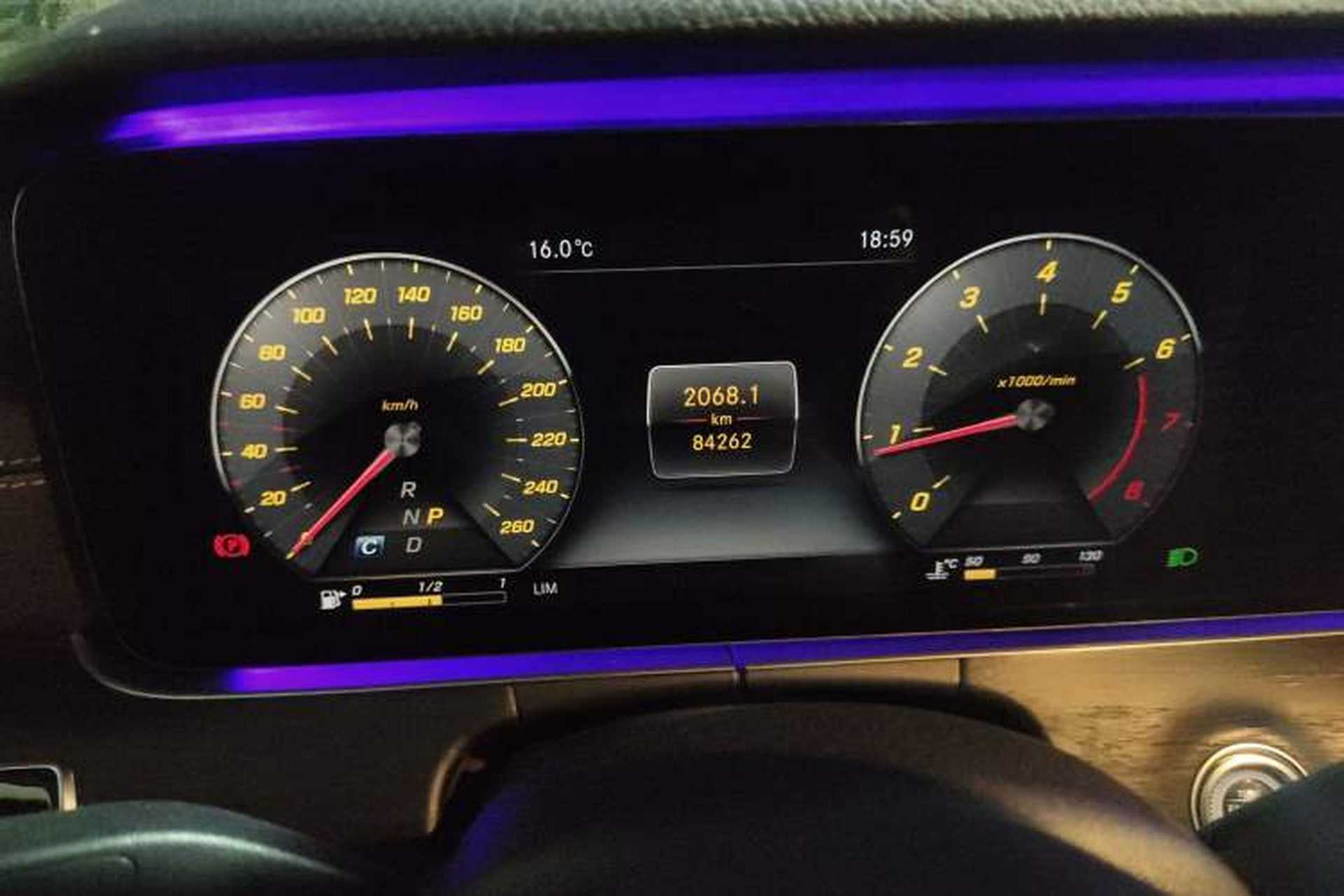 Used Mercedes-Benz E-Class 2020 Restyled E 300 L Sport Exclusive Edition Odometer Close Up