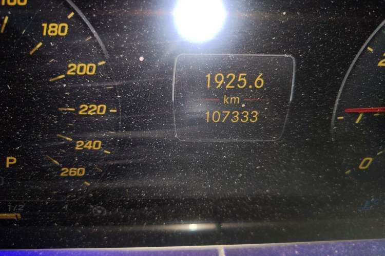 Used Mercedes-Benz E-Class 2020 Facelift E 300 L Stylish Edition Odometer Close Up