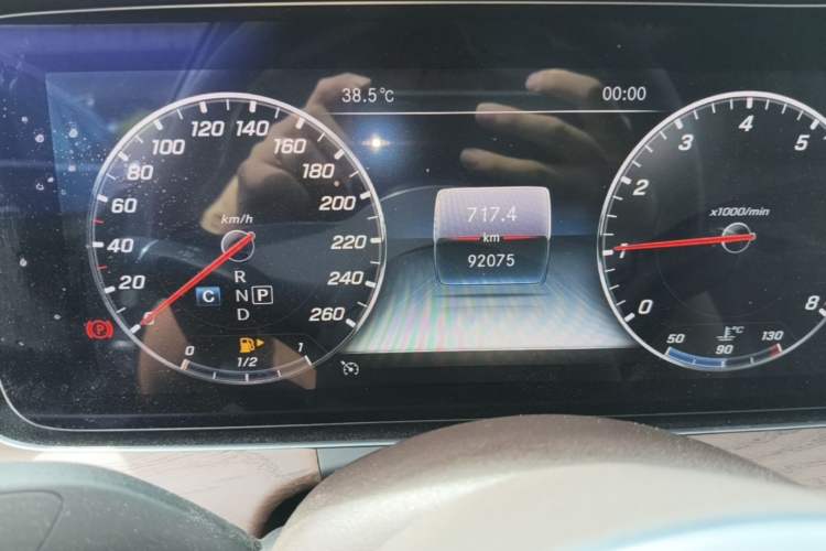 Used Mercedes-Benz E-Class 2020 Facelift E 300 L Stylish Edition Odometer Close Up