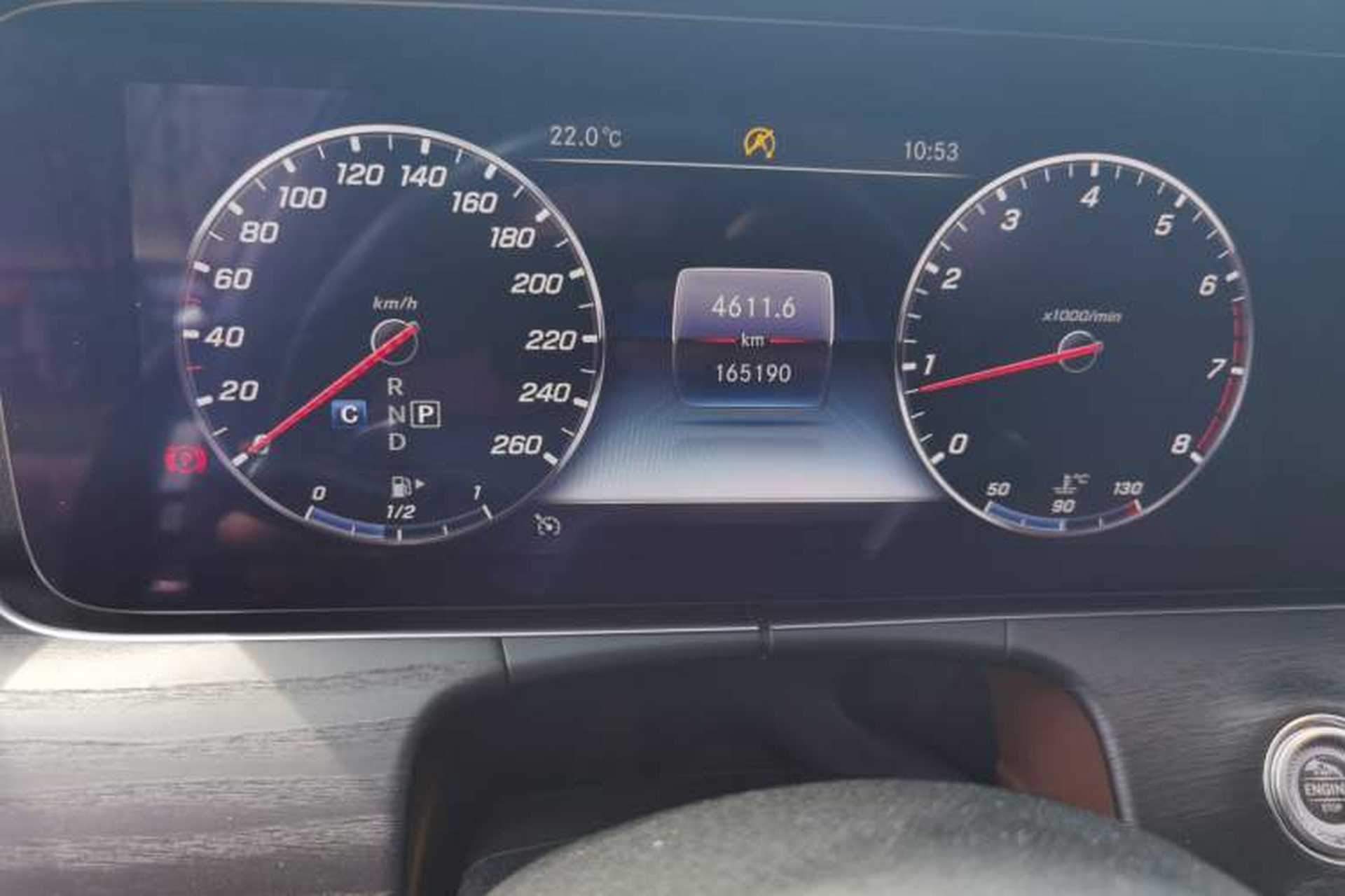 Used Mercedes-Benz E-Class 2020 E 300 L Sport Luxury Edition Odometer Close Up