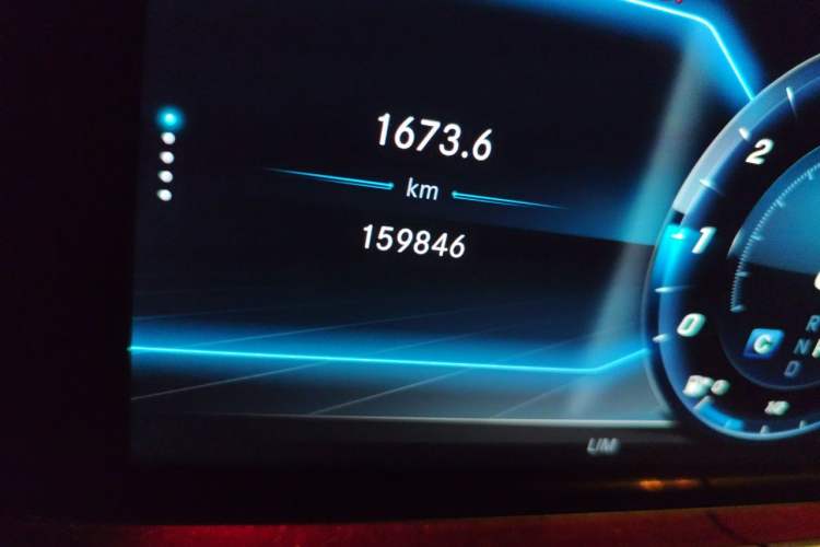 Used Mercedes-Benz E-Class 2020 E 300 L Sporty and Stylish Model Odometer Close Up