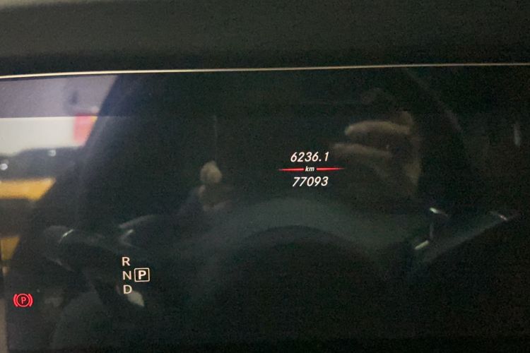 Used Mercedes-Benz E-Class 2020 Restyled E 300 L Sporty and Stylish Edition Odometer Close Up