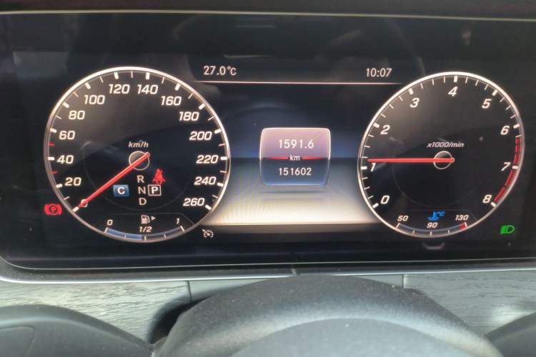 Used Mercedes-Benz E-Class 2020 Restyled E 300 L Sport Exclusive Edition Odometer Close Up