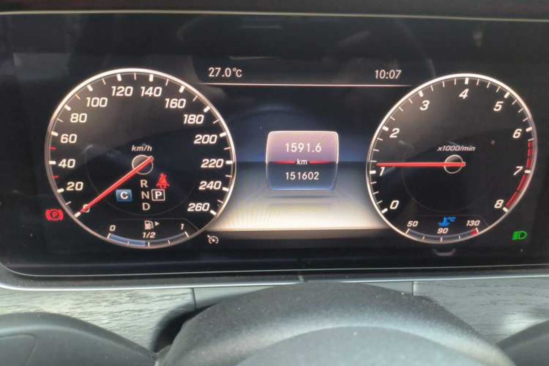Used Mercedes-Benz E-Class 2020 Restyled E 300 L Sport Exclusive Edition Odometer Close Up