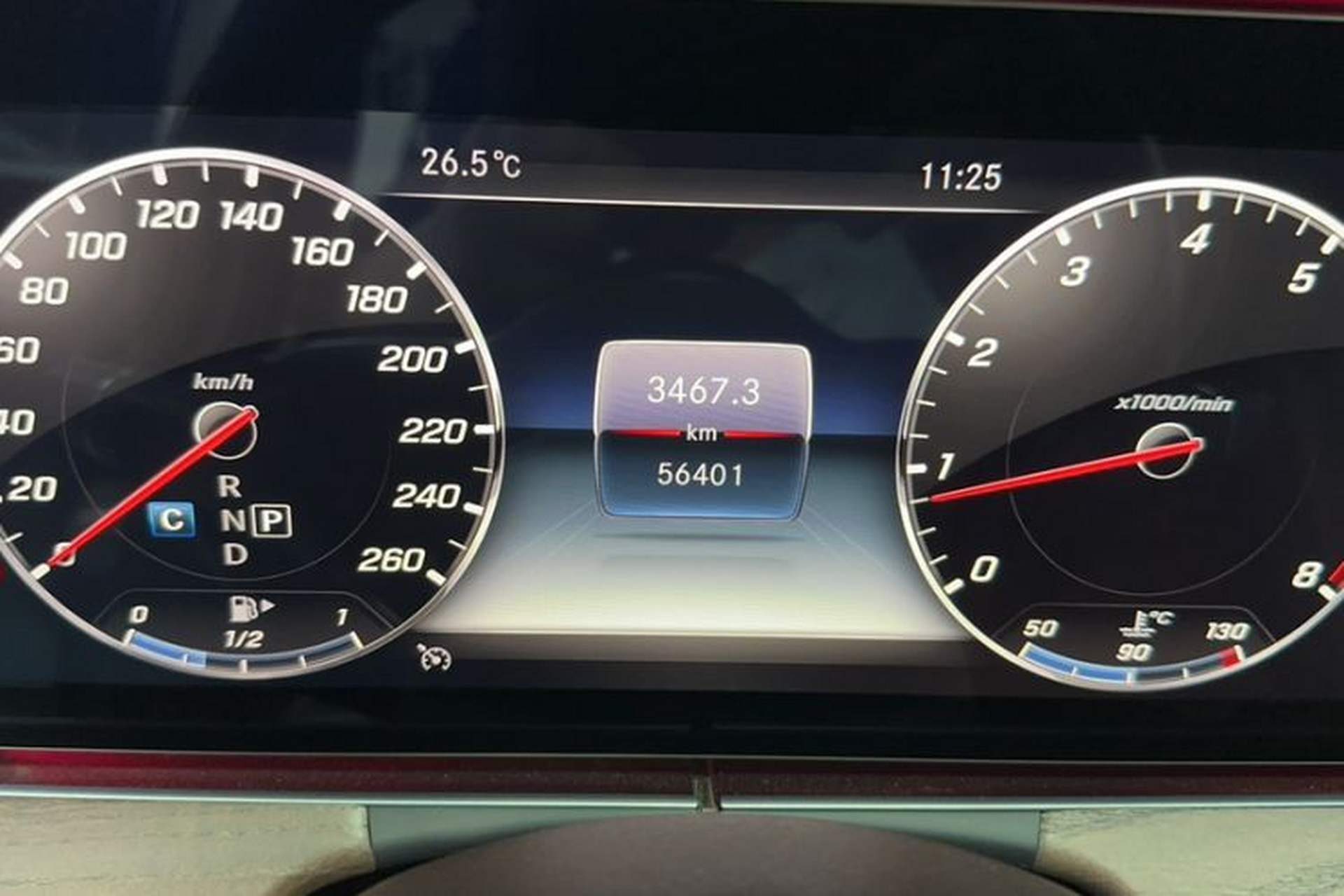 Used Mercedes-Benz E-Class 2020 Restyled E 300 L Exclusive Edition Odometer Close Up