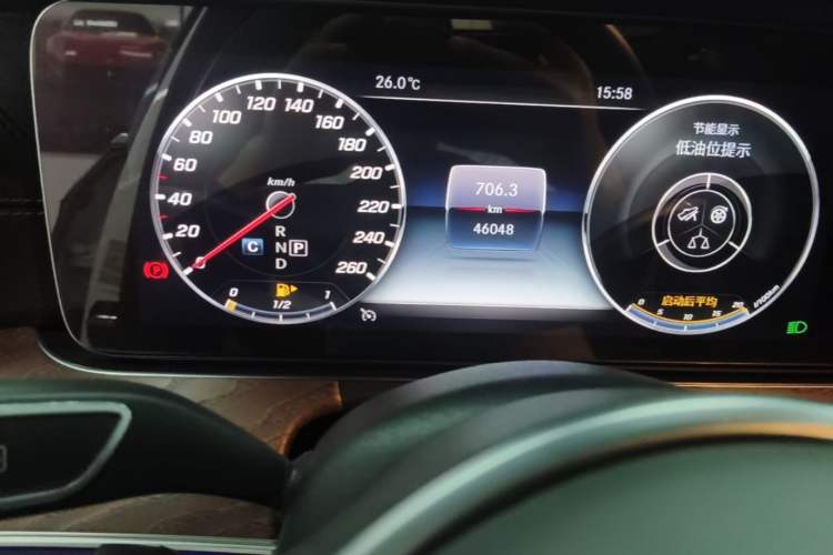 Used Mercedes-Benz E-Class 2020 E 300 L Stylish Model Odometer Close Up