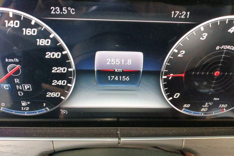 Used Mercedes-Benz E-Class 2020 Restyled E 300 L Sporty and Stylish Edition Odometer Close Up