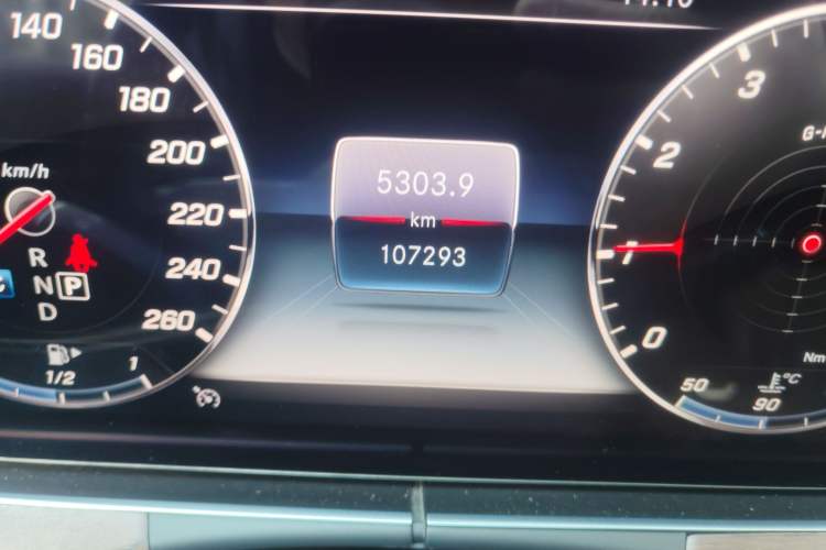 Used Mercedes-Benz E-Class 2020 E 300 L Luxury Model Odometer Close Up
