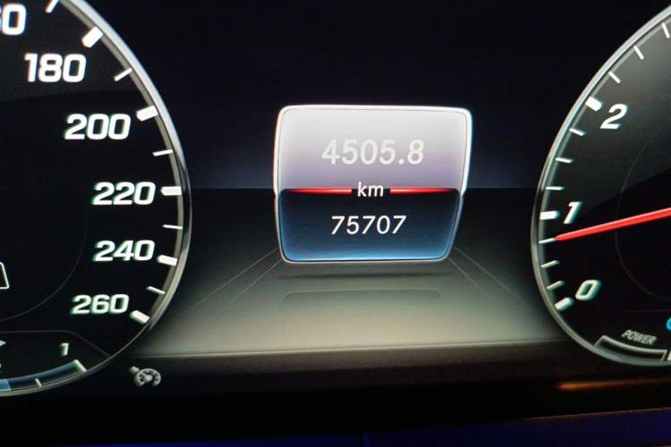 Used Mercedes-Benz E-Class 2020 E 260 Sport Edition Odometer Close Up