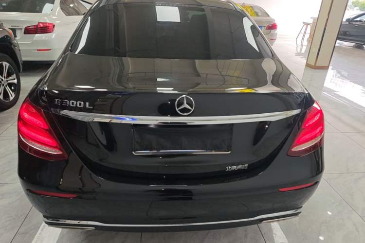 Used Mercedes-Benz E-Class 2020 Restyled E 300 L Exclusive Edition Rear