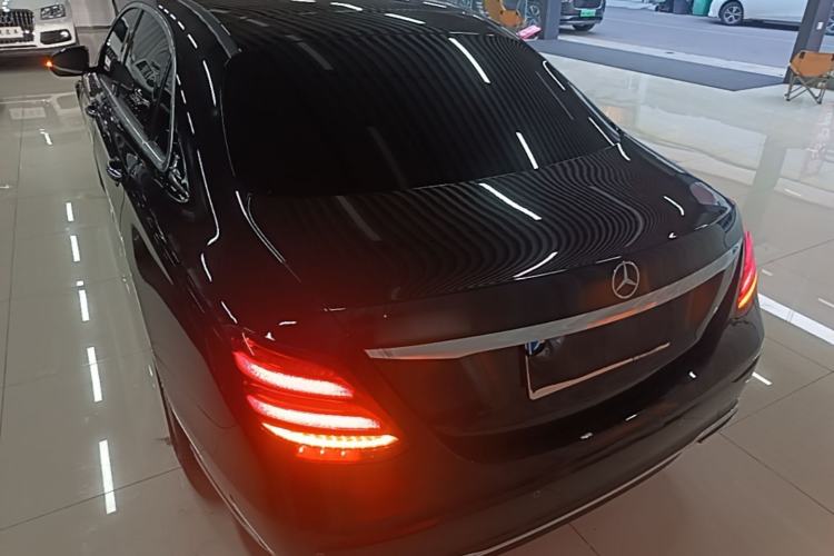 Used Mercedes-Benz E-Class 2020 Restyled E 300 L Exclusive Edition Rear