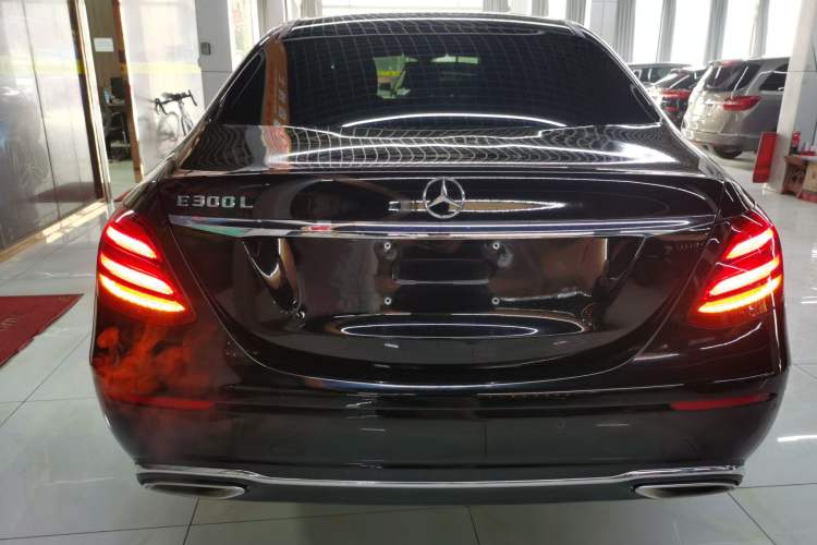 Used Mercedes-Benz E-Class 2020 Facelift E 260 L Rear