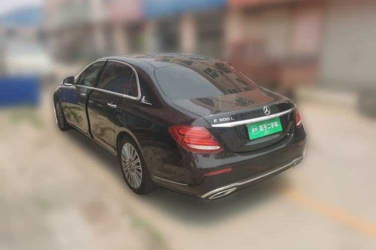 Used Mercedes-Benz E-Class 2020 Restyled E 300 L Exclusive Edition Rear Left 45 Deg